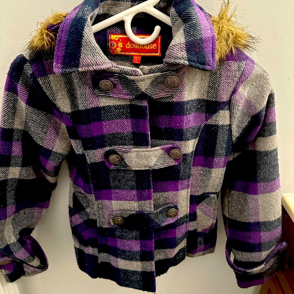 Kids 10/12 Medium Pea coat. Never worn.